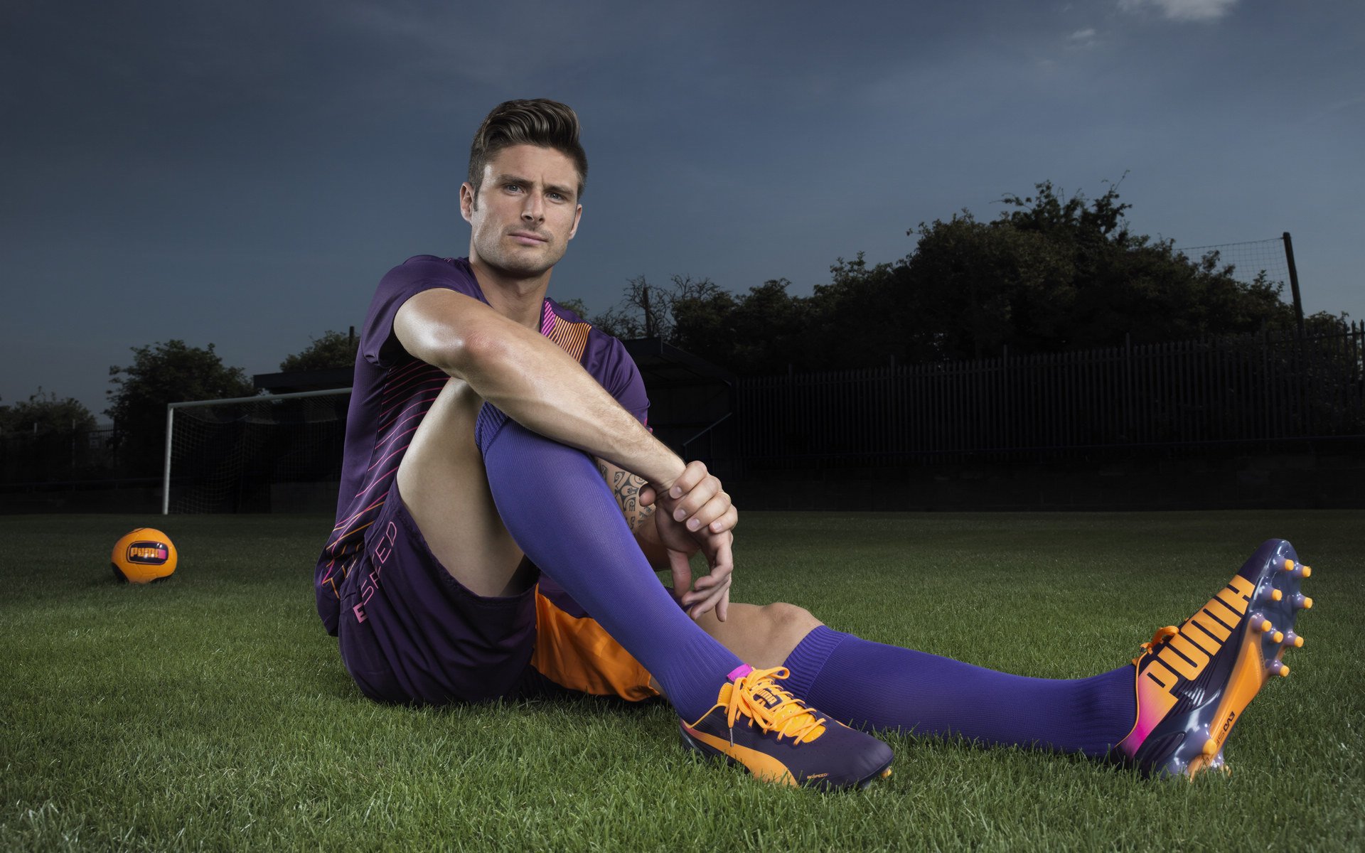 雷霆推出“球员自选训练营日”,球员可选择训练课表,雷霆队训练